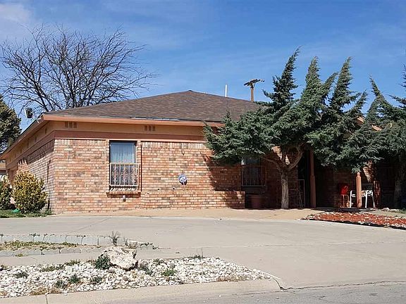 3rd image of 2304 Barnett Dr