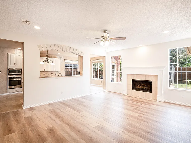 3808 Hunters Trl — Photo 6