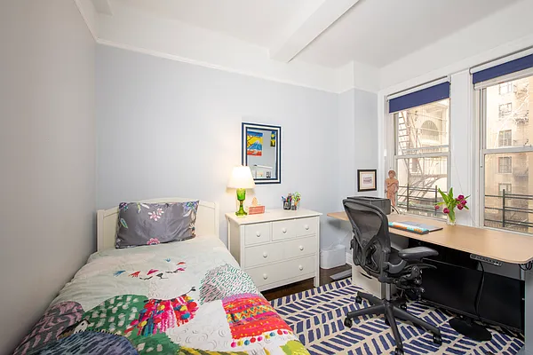 Sold by Compass | media 6