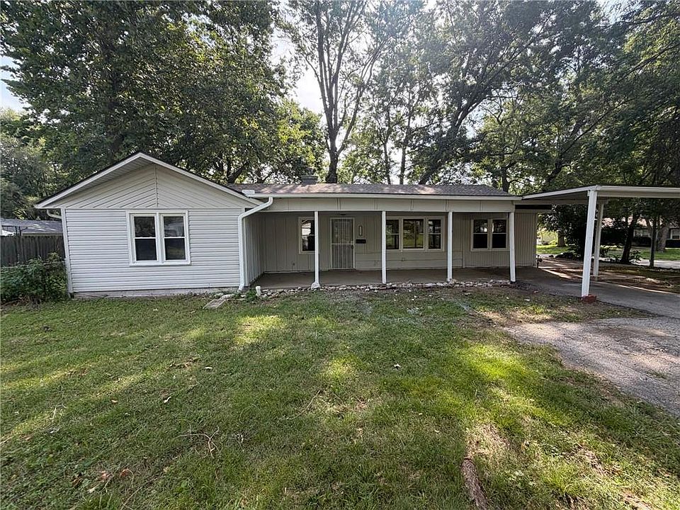 1st image of 11121 Herrick Ave