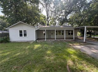 11121 Herrick Ave, Kansas City, MO 64134