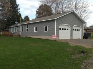 10 Tuttle Ave, Lanse, MI 49946