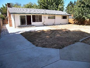 2nd image of 1100 El Terino Ave