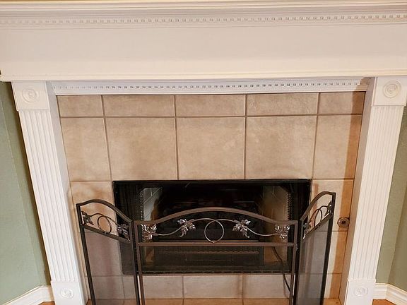 5th image of 3166 Jamestown Ln