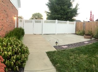 512 Bittersweet Ln, Henderson, KY 42420