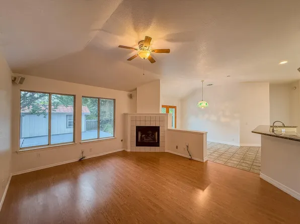 16908 Cactus Blossom Dr, Pflugerville, TX 78660