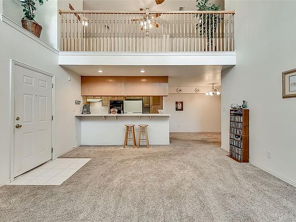 5th image of 2919 Allister St #2921