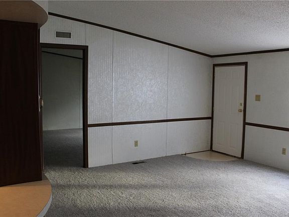 5th image of 10651 Winchester Dr