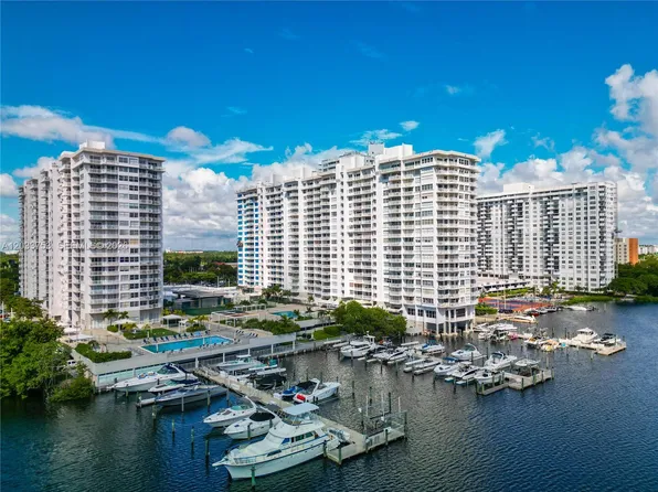 18011 Biscayne Blvd APT 902, Aventura, FL 33160