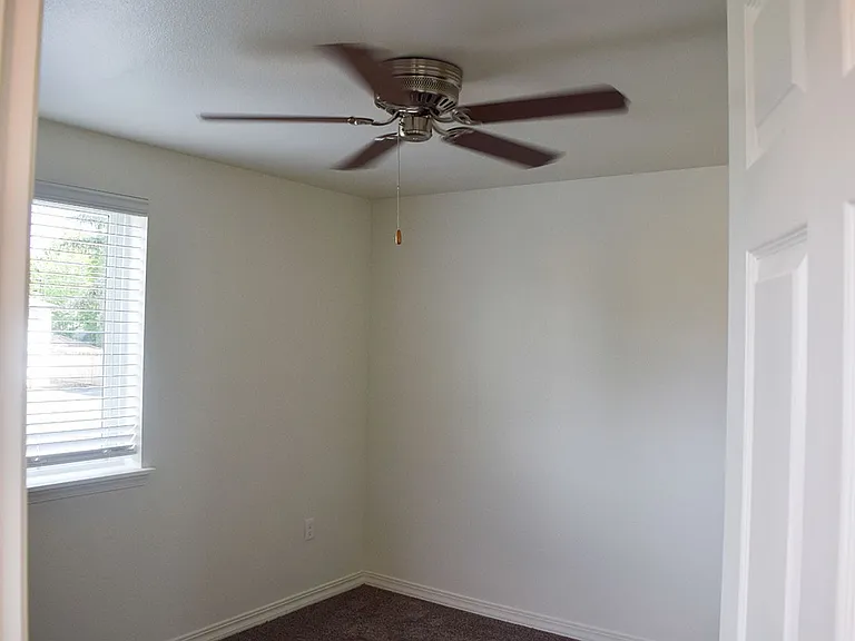5120 N Lombard St — Photo 61