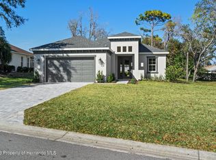 9121 Tarleton Cir, Weeki Wachee, FL 34613