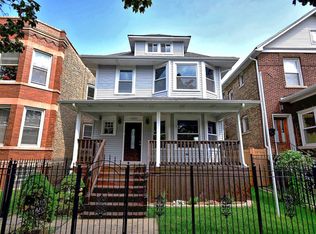 4425 N Sawyer Ave, Chicago, IL 60625