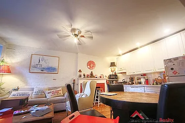 Rented by Metropolitan Realty