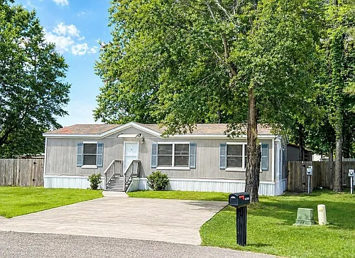 33114 McKinley Cir Photo 1