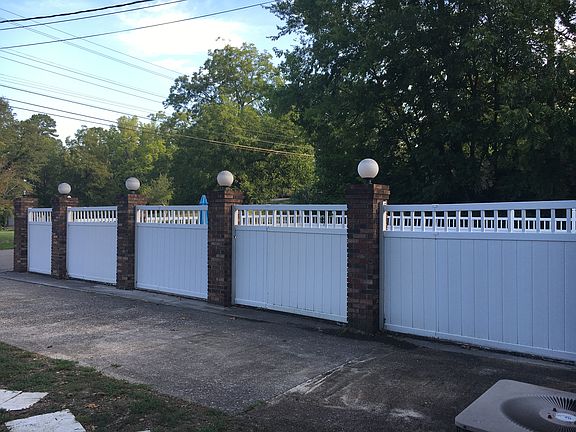 3rd image of 3608 Wiley Ave