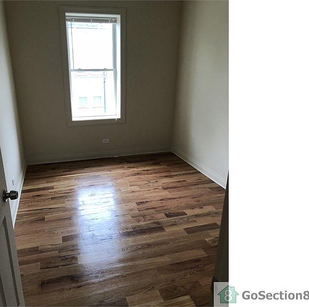 1st image of 5150 W Huron St #2