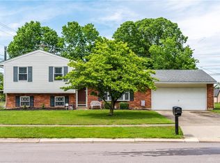5728 Lake Mead Dr, Fairfield, OH 45014