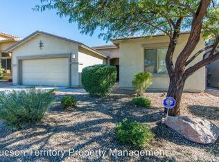 9255 S Summer Breeze Ln, Tucson, AZ 85756