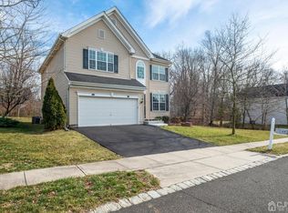 44 Seneca Ln, Bordentown, NJ 08505