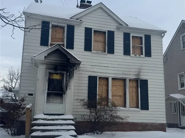 1163 Pennfield Rd, Cleveland Heights, OH 44121