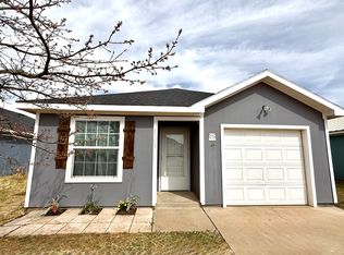 8909 Temple Ave, Lubbock, TX 79423