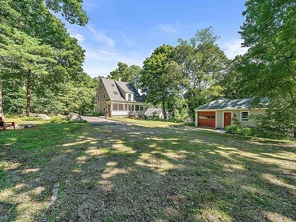 5th image of 358 Beechwood St
