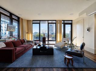 Oosten, Brooklyn, NY 11249