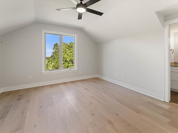 2nd image of 1442 County Road 313 E