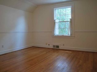 1113 Franklin St, Burlington, NC 27215
