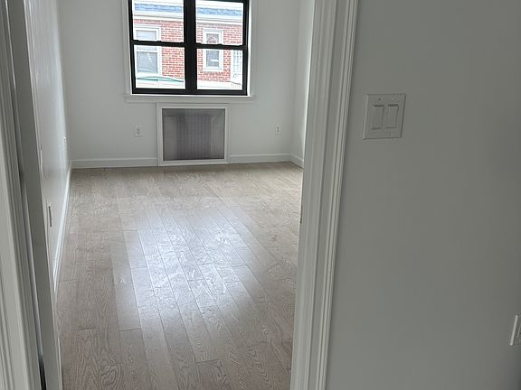 3rd image of 21503 40th Ave #1F