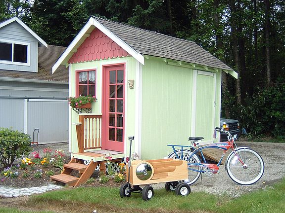 8x12 lawn house / 2006