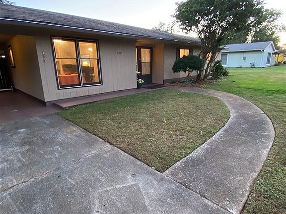 3rd image of 4205 Richardson Dr NW