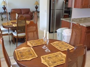 42 Oakridge E, Deerfield Beach, FL 33442