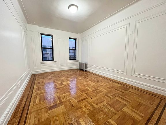 5th image of 308 E 209th St APT 51