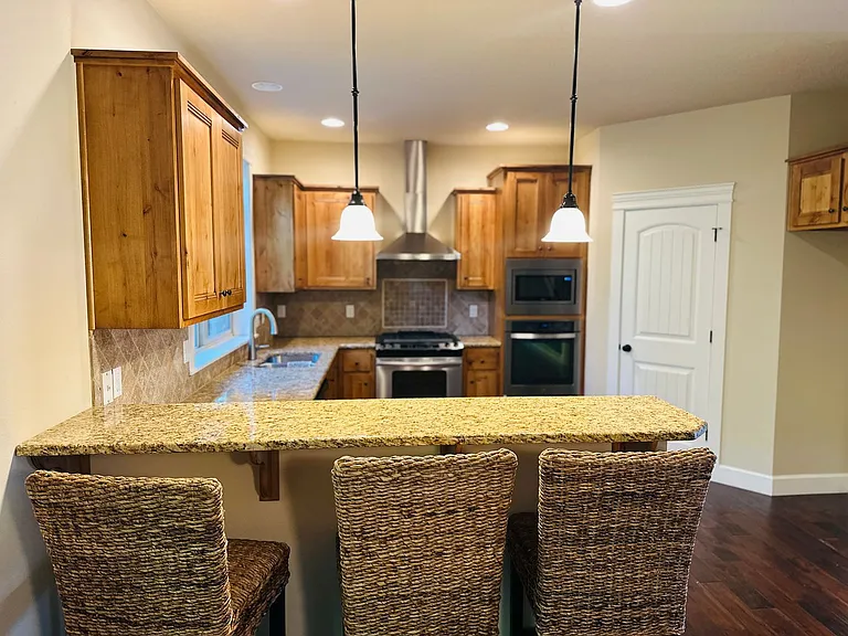 12510 NW 34th Ct — Photo 17