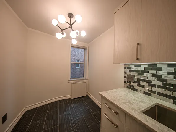 2553 East 7th Street image 32 of 38