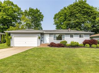 3970 W 214th St, Fairview Park, OH