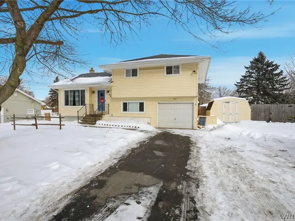 987 Lockport Rd, Youngstown, NY 14174