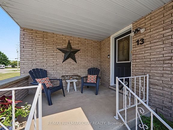 4th image of 13 Downey Ave