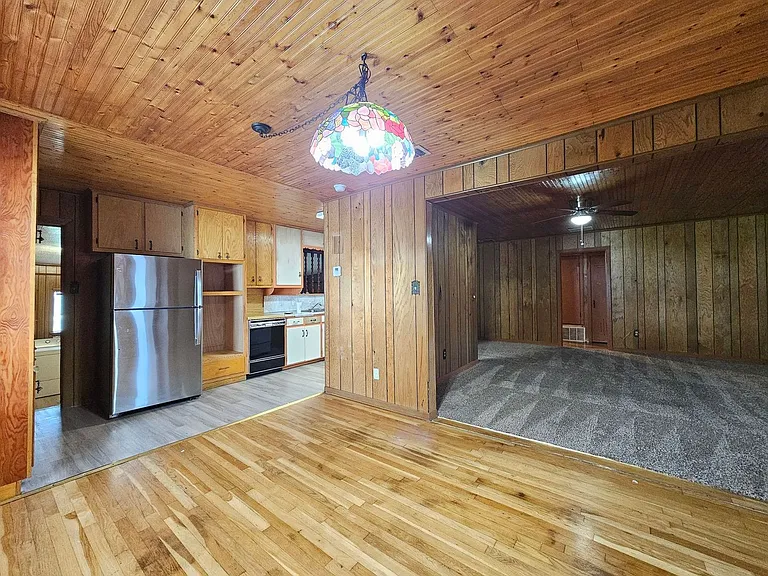 809 Evetts Rd — Photo 6