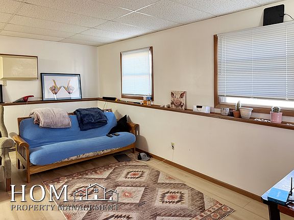 3rd image of 1701 Pleasant View Dr #4