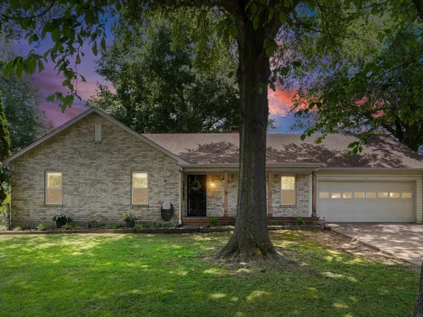 4991 Clear Creek Dr, Millington, TN 38053