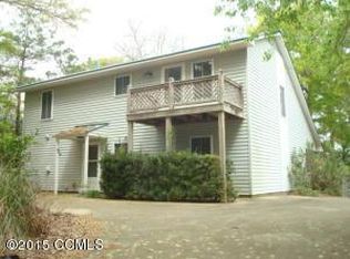 8204 Sound Dr, EMERALD ISLE, NC 28594