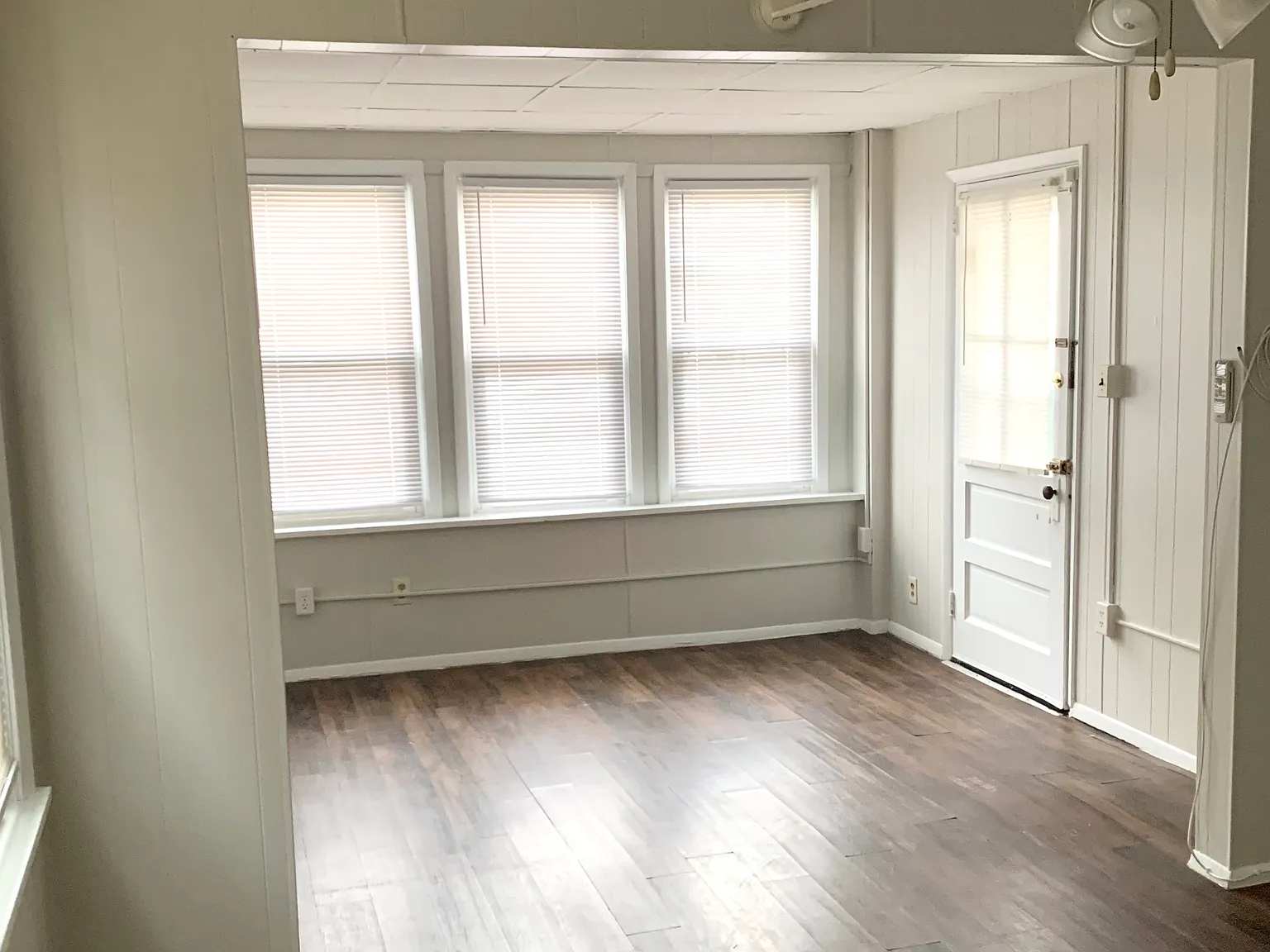 1 bed, 700 sqft, $1,200 — Photo 2