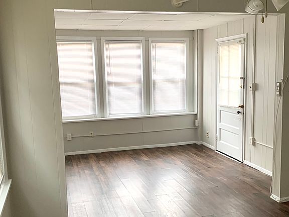 2nd image of 2 N Wyoming Ave Unit 2