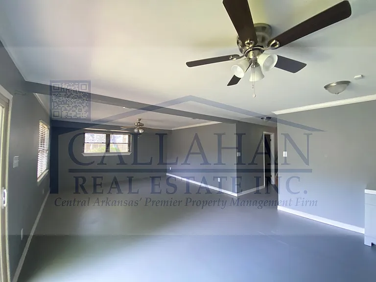 2811 Fox Glenn St — Photo 31