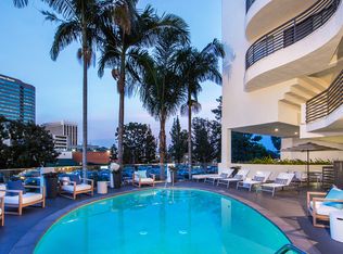 Alister Sherman Oaks, Sherman Oaks, CA 91403
