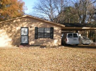158 E Shelby Dr, Memphis, TN 38109