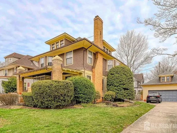 5 Llewellyn Pl, New Brunswick, NJ 08901