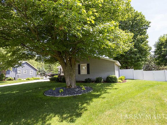 5th image of 7336 Pheasant Run Ct